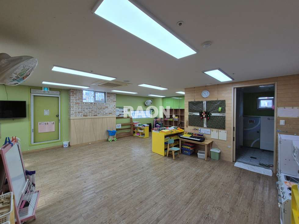 서울 마포구 망원동 [198평]망원동 통임대 넓은 면적 합리적 임대료 월세 매물번호 14342 사진 16