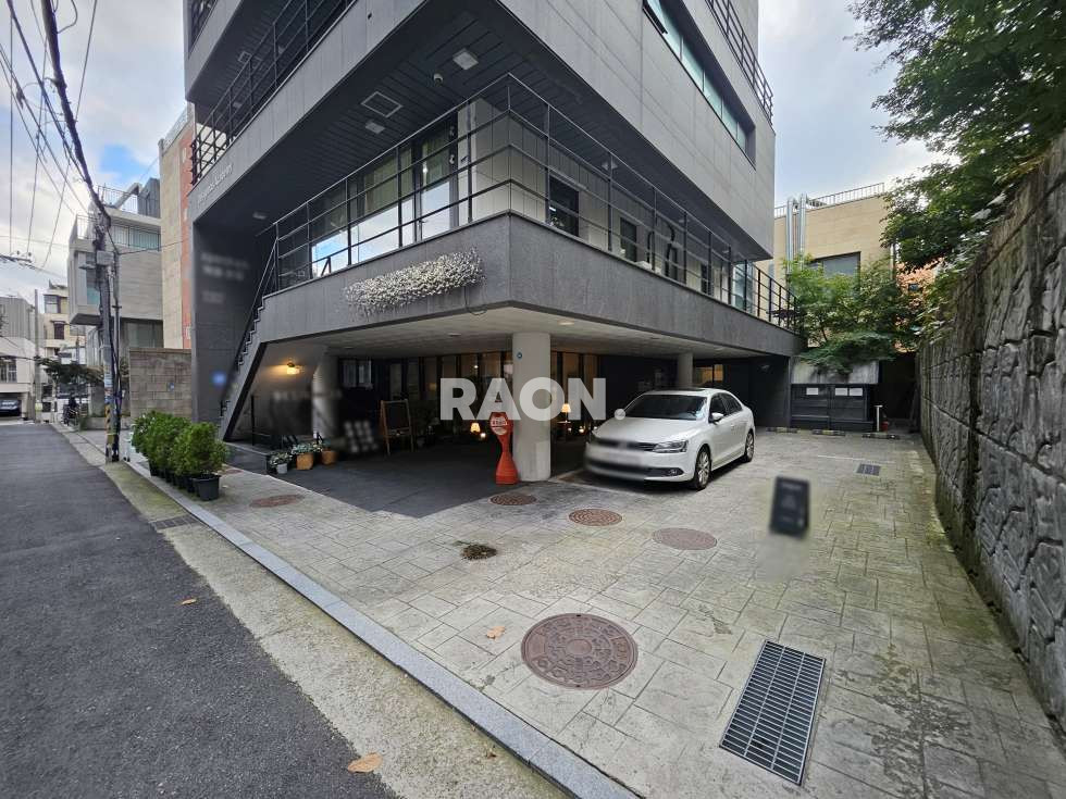서울 마포구 서교동 [180평] 합정 역세권 무권리 사옥 추천 공간 월세 매물번호 13855 사진 2